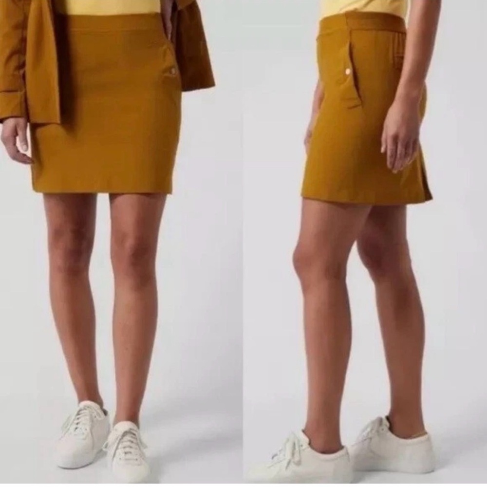 Athleta Vienna Cargo Skort Size 4 Brass Yellow Pickleball Athleisure Travelcore